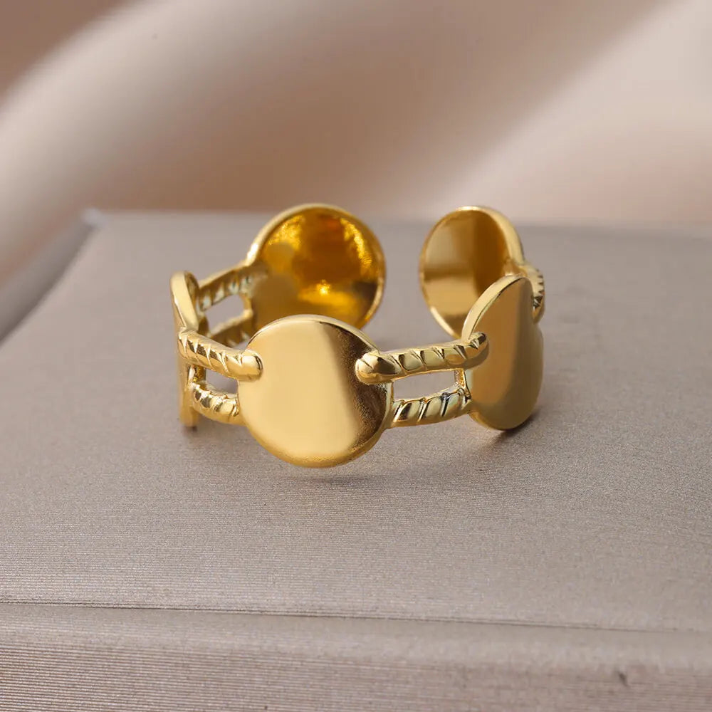 49910807724352|49910807888192