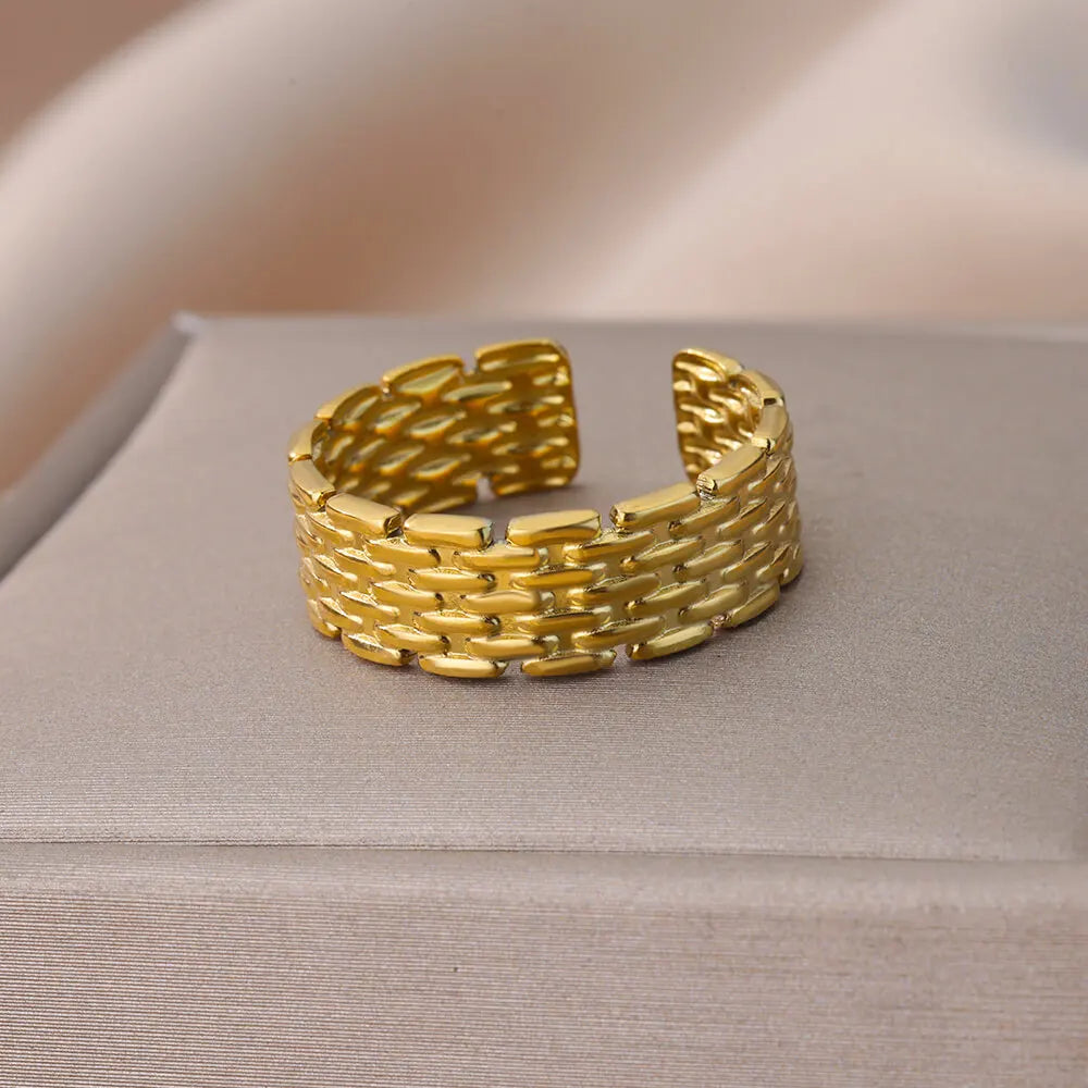 49910807822656|49910807920960